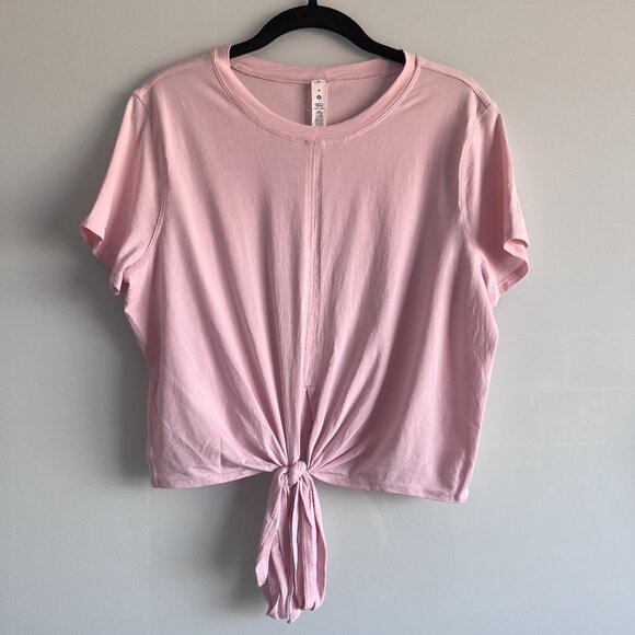 Lululemon Pink Tie Front Cropped T-Shirt Size 8 Short Sleeve Stretch Yoga Top - Picture 1 of 5